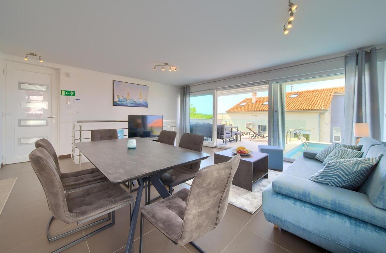 VILLA SOLIS - LACUS Apartment Cijan Njivice Buitenkant foto