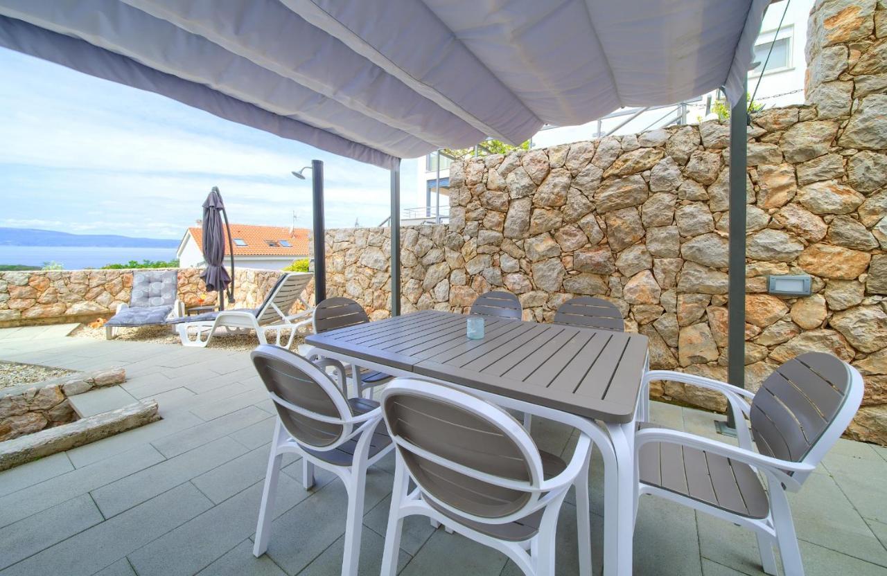 VILLA SOLIS - LACUS Apartment Cijan Njivice Buitenkant foto