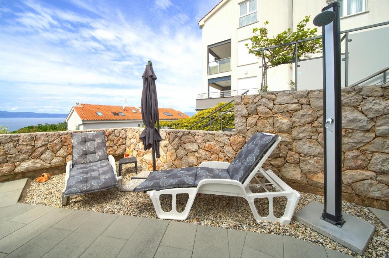 VILLA SOLIS - LACUS Apartment Cijan Njivice Buitenkant foto